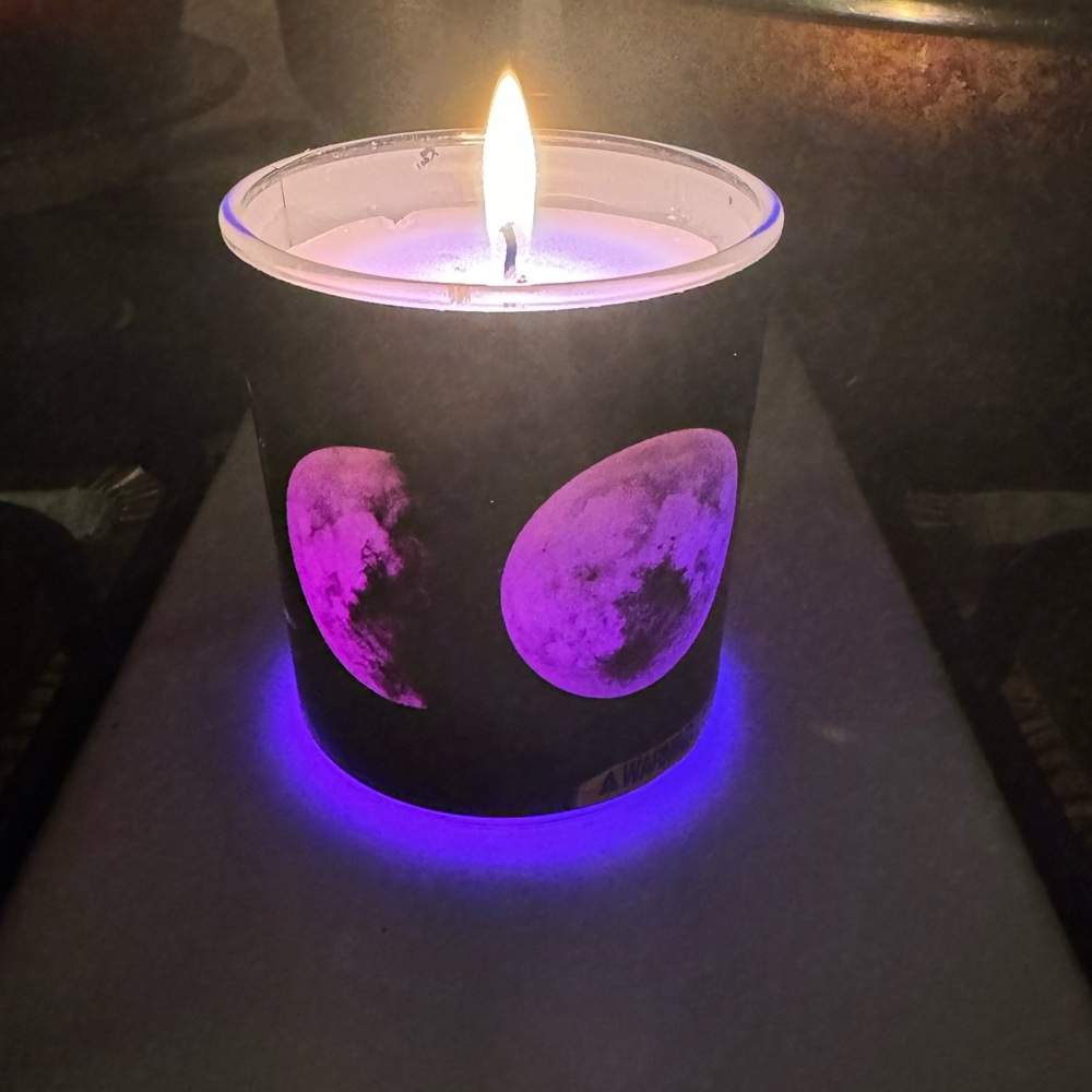 Color changing candle New - Picture 8 of 10